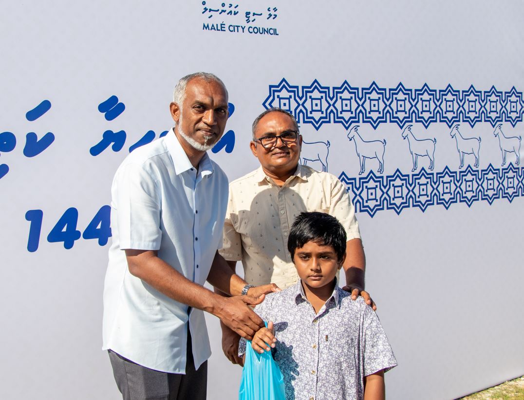 މުޖްތަމަޢުގައި އޮންނަންޖެހޭ އުޚުއްވަތްތެރިކަމުގެ ގުޅުން ބަދަހިކުރުމަށް މޭޔަރ މުޢިއްޒު އިލްތިމާސް ކުރަށްވައިފި