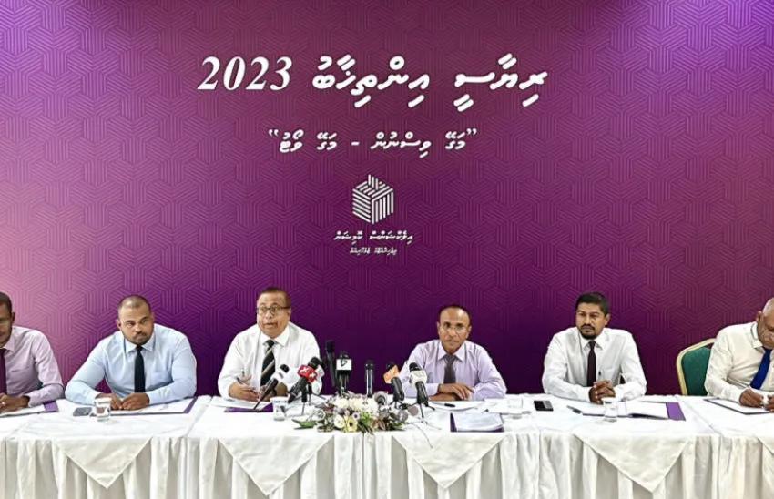 ވޯޓަރސް ލިސްޓްއަށް 551 ޝަކުވާ ހުށަހަޅައިފި
