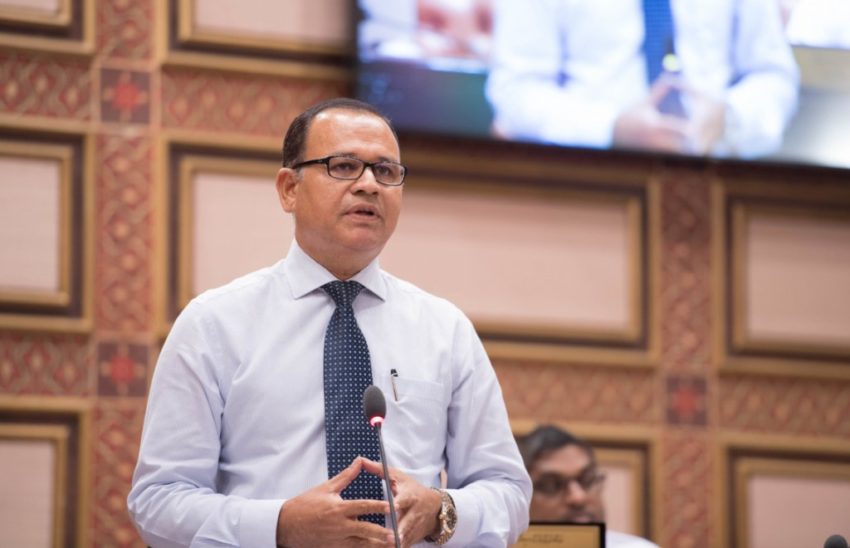 ސަރުކާރުގެ އެންމެ ބޮޑު ހިޔާނަތަކީ މަސްކަނޑު ވިއްކައިލުން: އާދަމް ޝަރީފް