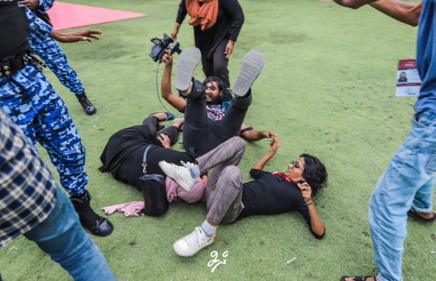 ފުލުހުން ނޫސްވެރިންނަށް އަނިޔާކުރި މައްސަލަ ބަލަން ޓްރާންސްޕޭރެންސީއިން ގޮވާލައިފި