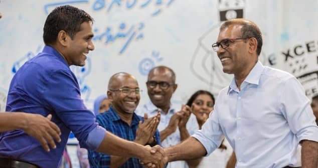 ދަ ޑިމޮކްރެޓްސްގެ ރިޔާސީ ކެންޑިޑޭޓް އަކަށް ހުޅުދޫ ދާއިރާގެ މެމްބަރު އިލްޔާސް ލަބީބް