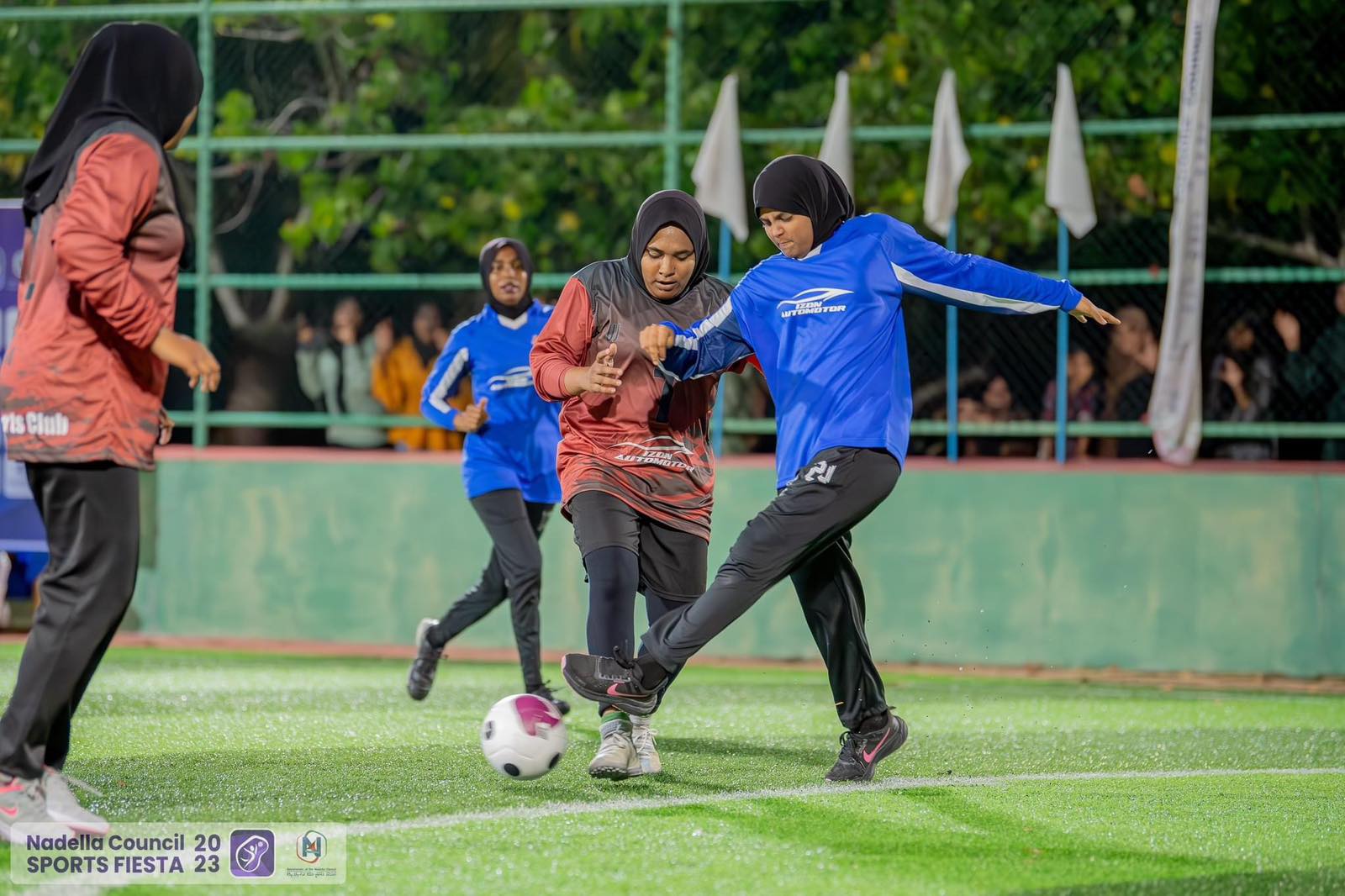 ނަޑެއްލާ ކައުންސިލް ސްޕޯރޓްސް ފިއެސްޓާ – އަންހެން ފުޓްސަލް ގައި ނަޑެއްލާ ސްޕޯރޓް ކްލަބް އެޓީމުގެ ފުރަމަތަ މޮޅާއެކު މުބާރާތް ފަށައިފި