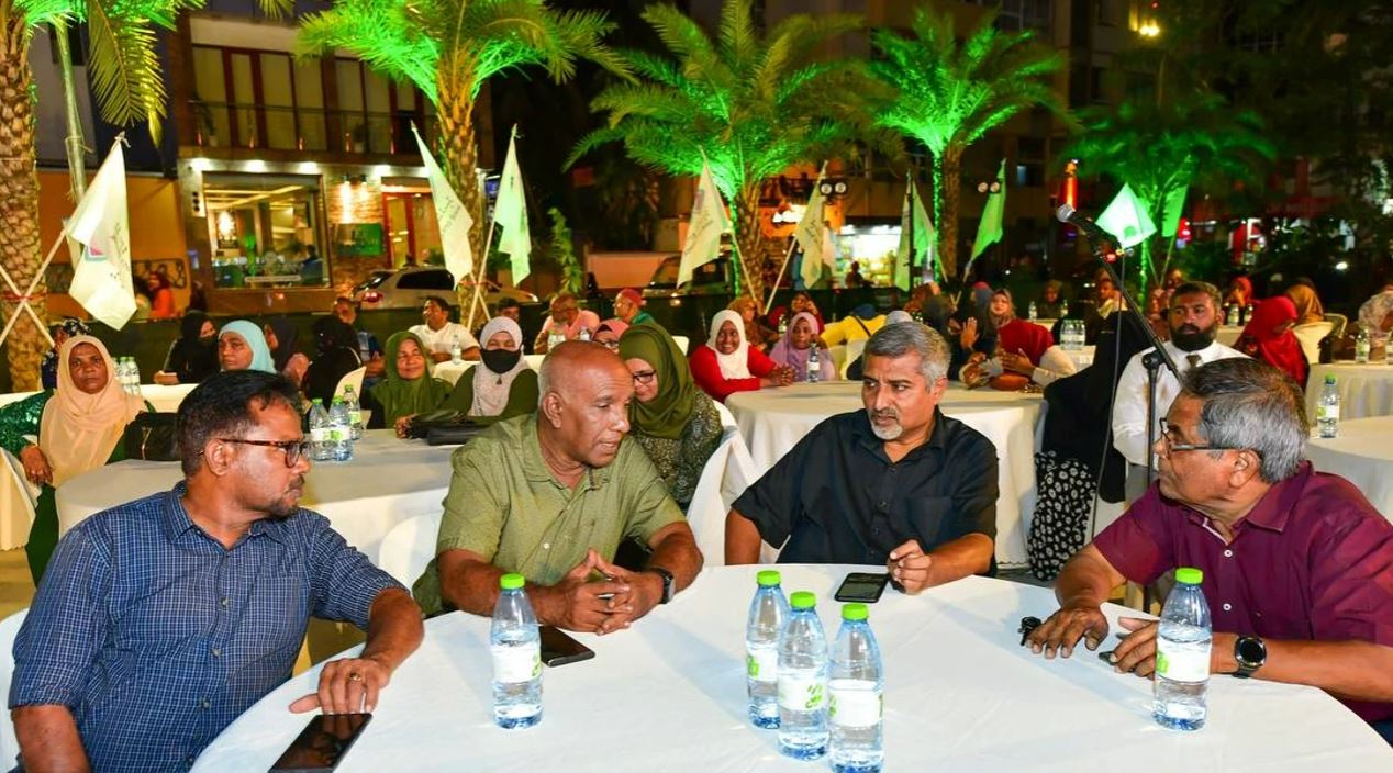 ރޯގާ ފެތުރެމުންދާތީ މާލެސިޓީ ކައުންސިލުން ރައްޔިތުންގެ ބައްދަލުވުން ފަސްކޮށްފި