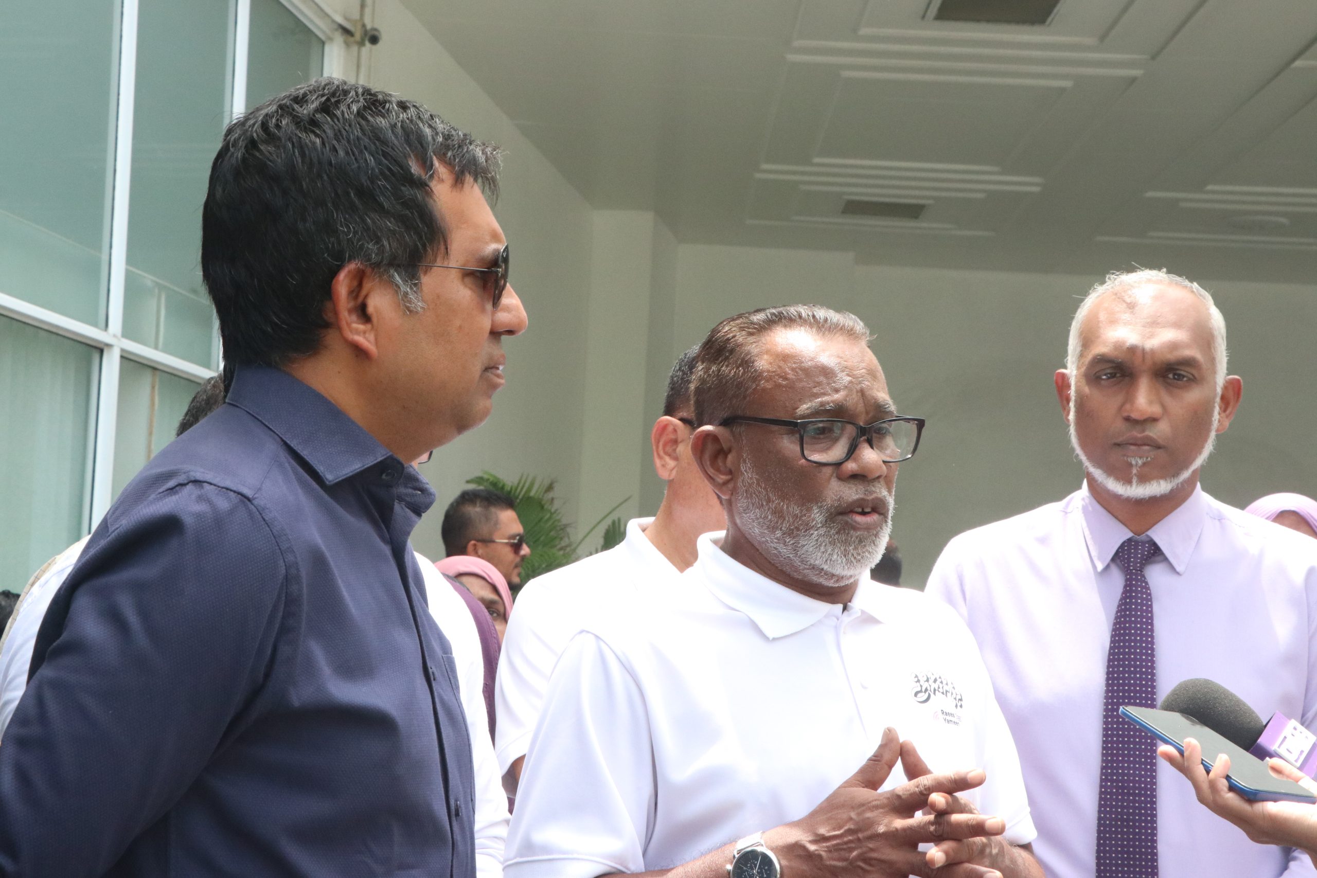 ހައިކޯޓަށް ހާޒިރުވަނީ އެއްލައްކަ އެތައްހާސް ރައްޔިތެއްގެ ޙައްޤު ހޯދަން: އިދިކޮޅު