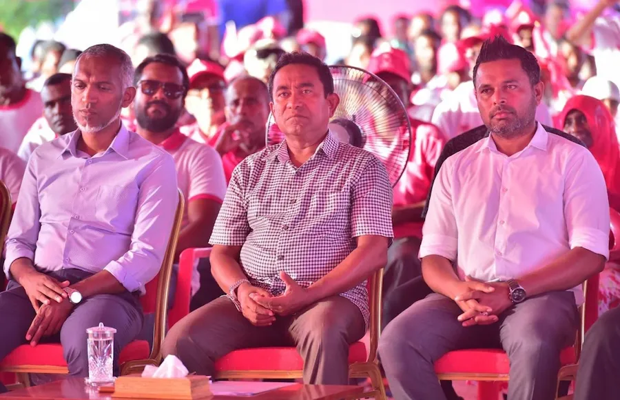 “ރައީސް ޔާމީންއަށް ވާދަ ނުކުރެވޭ ނަމަ މުއިއްޒު ވާނީ ތިންވަނަ “ޗޮއިސް”އަށް”