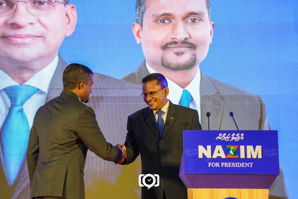 ނާޒިމްގެ ރަނިންގްމޭޓް އަކަށްވެސް އައްޑޫ ބޭފުޅެއް!