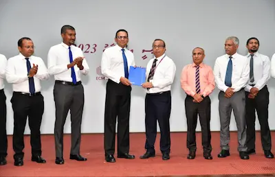 ނާޒިމްގެ ކެންޑިޑެސީ ފޯމް އީސީއަށް ހުށަހަޅުއްވައިފި