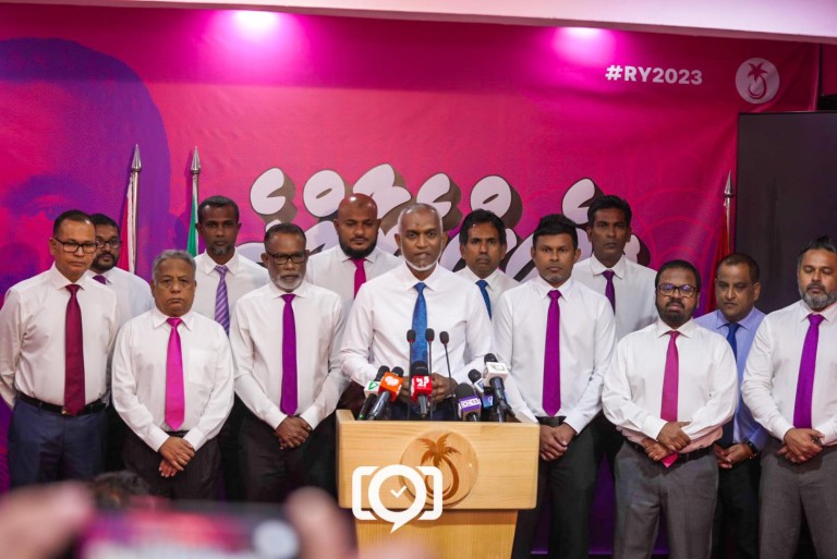 އެކައްޗެއް ކިޔައި މުއިއްޒު ހޮވުމަށް ޕީޕީއެމް/ޕީއެންސީއިން ކެންޕެއިން އަށް ނުކުންނަވައިފި