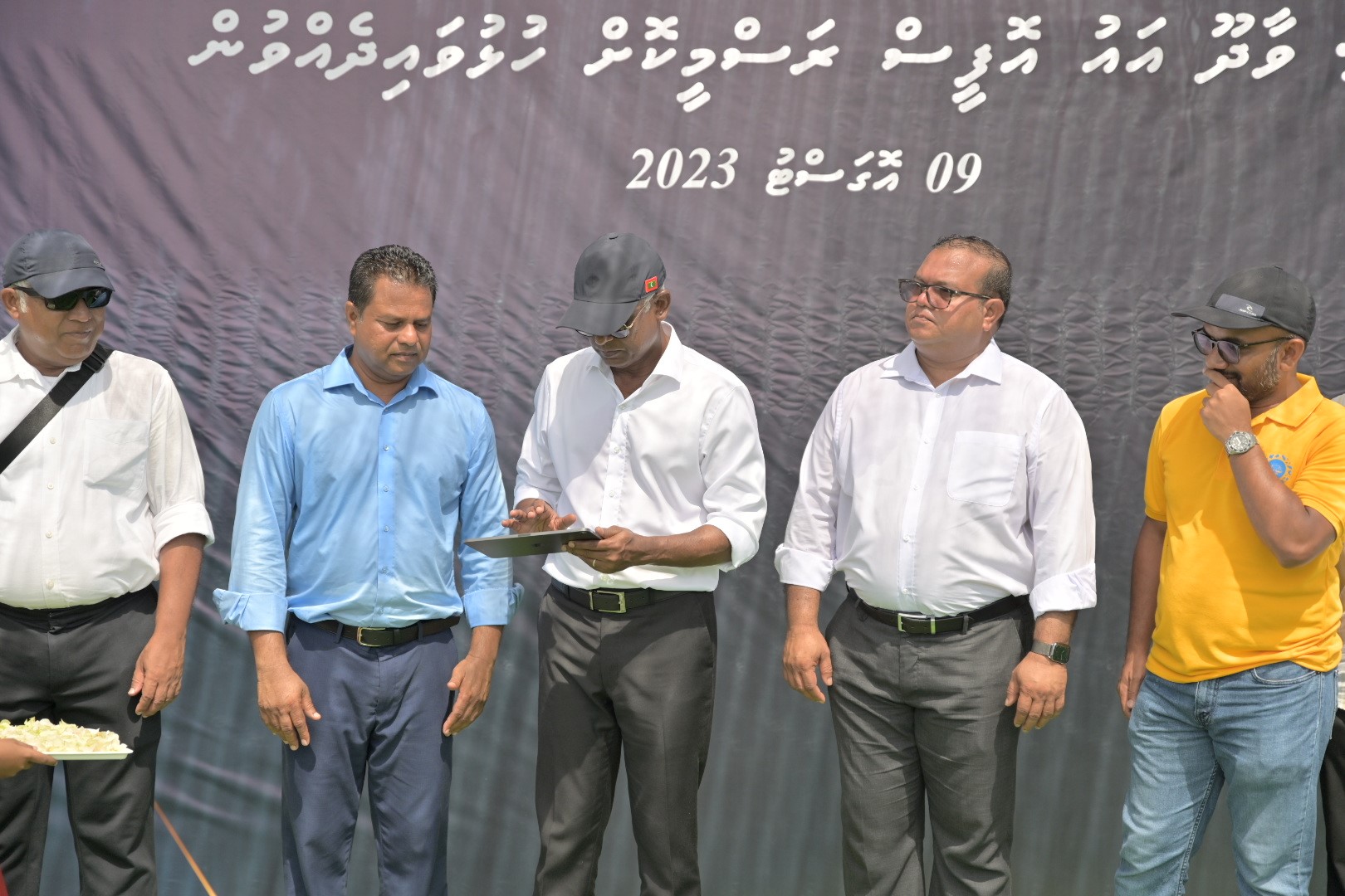 ވާދޫގެ ފެނަކަ އޮފީހާއި ފަރެސްމާތޮޑާ އައު މަރުކަޒީ އިންޖީނުގެ ރައީސުލްޖުމްހޫރިއްޔާ ހުޅުއްވާދެއްވައިފި
