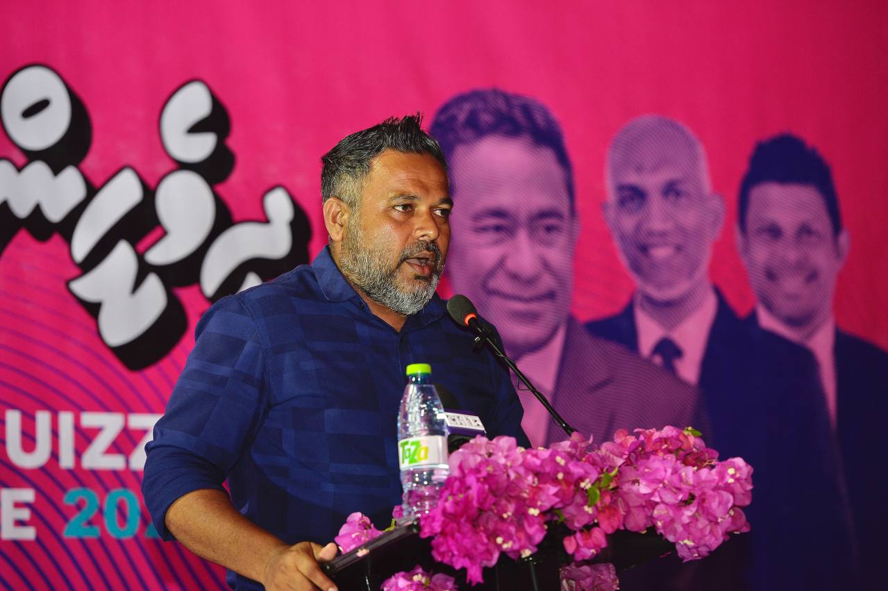 މިހާރު މިފެންނަނީ ވެރިކަން ވެއްޓެން ދާއިރު ފެންނަ ކަންތައްތައް: ޝިޔާމް