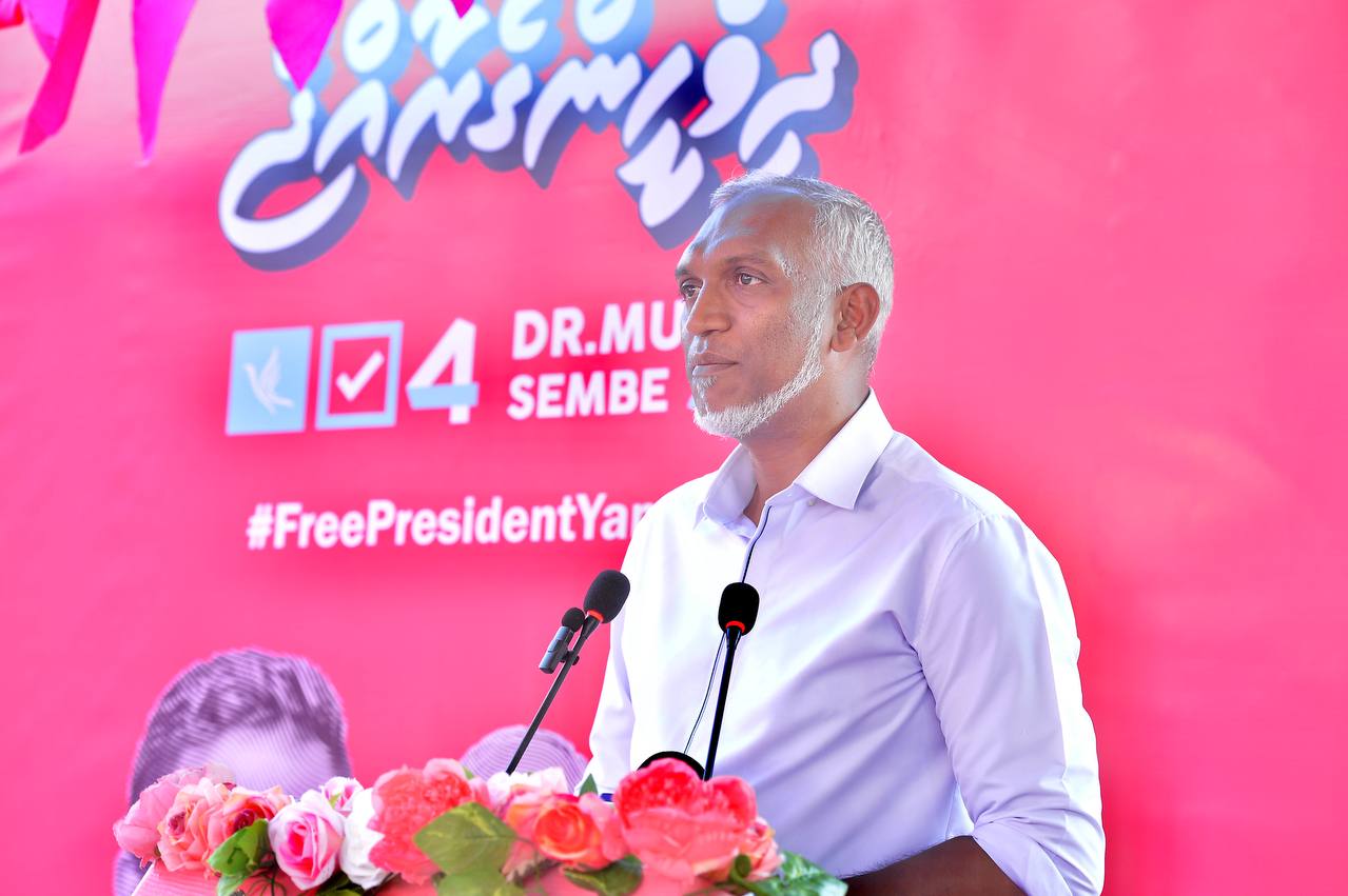 މި ސަރުކާރުން މަޝްރޫޢުތައް ކުރިއަށް ގެންދަނީ ވެލާ ކަހަނބުގެ ސްޕީޑުގައި: މުޢިއްޒު