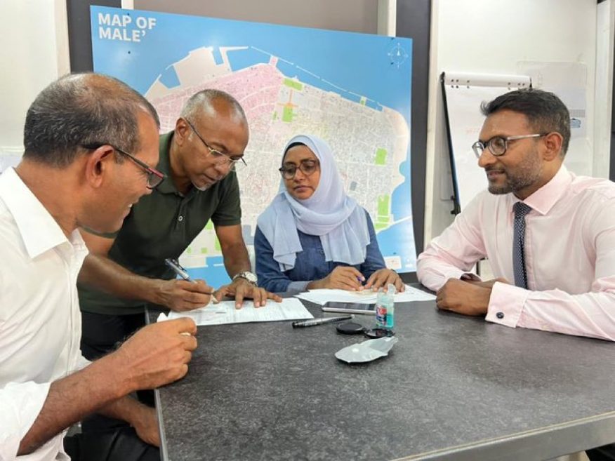 ހެލްތުގެ ސްޓޭޓް މިނިސްޓަރު ޝާހު މާހިރު އިސްތިއުފާ ދެއްވައި ޑިމޮކްރެޓްސްއާ ގުޅިއްޖެ