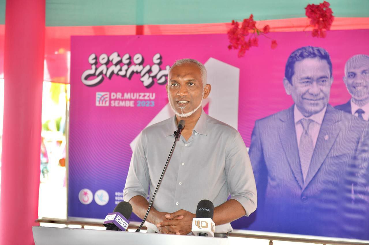 ހުވަދޫ އަތޮޅުގެ ދެކުނާއި އުތުރުގައި އިންޓަނޭޝަނަލް ދެ އެއާޕޯޓު ތަރައްގީކުރެވޭނެ: މުޢިއްޒު