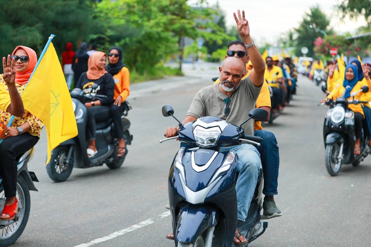 89 ސައިކަލު ގައި ތިނަދޫ ސިޓީ ގައި އެމްޑީޕީން ސައިކަލު ބުރެއް ބާއްވައިފި