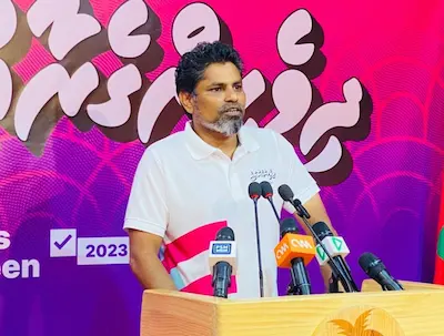 މުއިއްޒުގެ އެކައުންޓަށް ޖަމާވި ކަމަށް ބުނާ ފައިސާގެ ހަގީގަތް މިއޮތީ!!