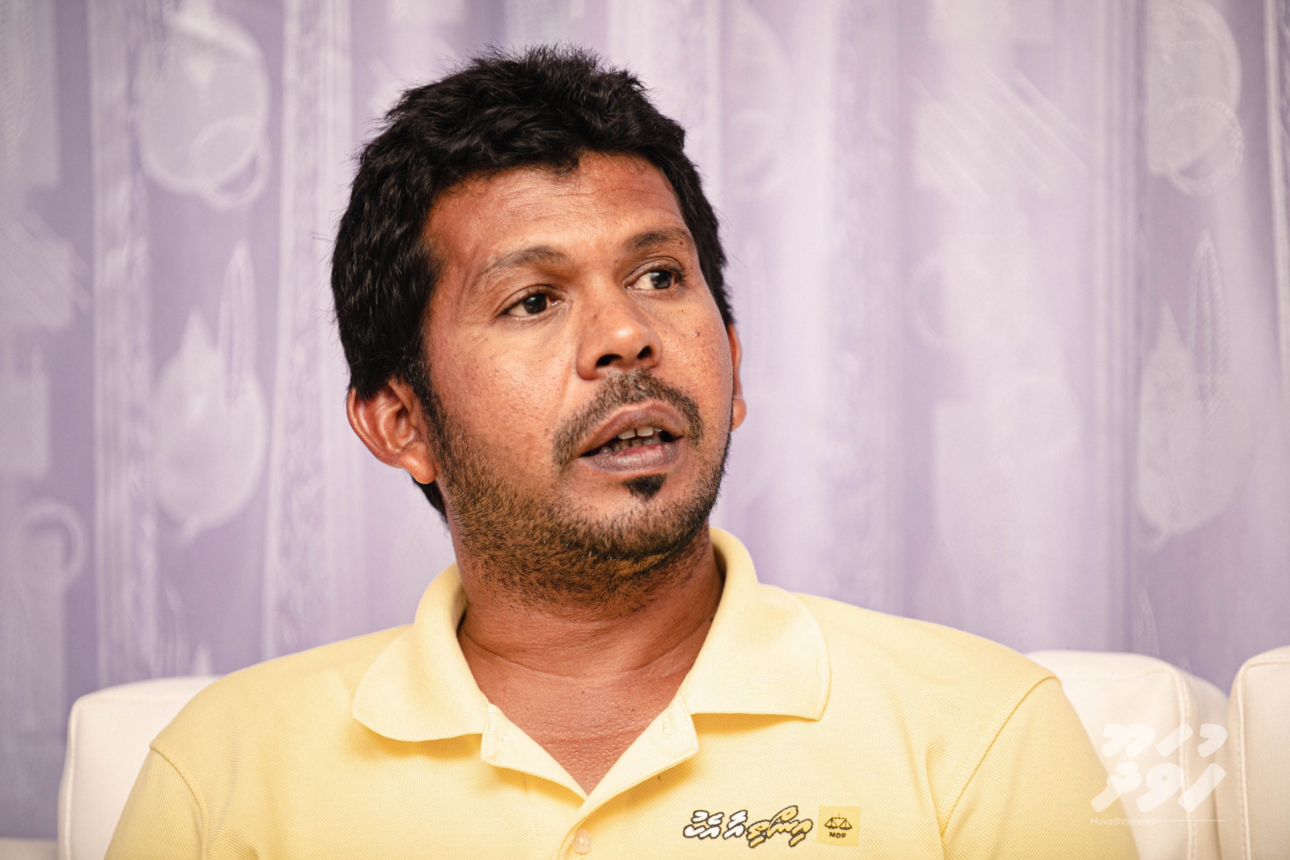ސަރުކާރާއި އިދިކޮޅު ފަރާތްތަކުގެ ރީރަޖިސްޓްރީ ބަދަލުކުރާކަމުގެ ތުހުމަތު