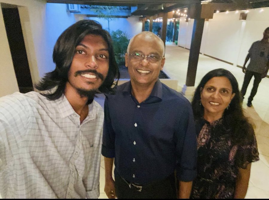 ޒުވާން ލަވަކިޔުންތެރިޔާ ޝަލަބީގެ ތާއީދު ރައީސް ސޯލިހަށް