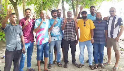 ބިލަތްދޫ ޑިމޮކްރެޓުން ވެސް ތިބީ އިބޫނޫންގޮތެއް ހޯދުމަށް: ސްމިތު