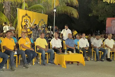 އަނެއްކާވެސް ބައިނަލްއަގުވާމީ އެއާޕޯޓެއްގެ ހުވަފެން ދައްކާ ތިނަދޫއިން 3 މޭލު ބިން ހިއްކައި ދޭން ރައީސް ވިދާޅުވެއްޖެ