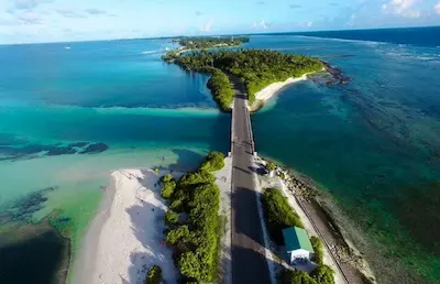 އައްޑޫސިޓީގައި އުމުރުން ދުވަސްވީ މީހަކަށް ވަރަށް ބޮޑަށް އަނިޔާކޮށް ފައިސާ ފޭރިގަނެފި