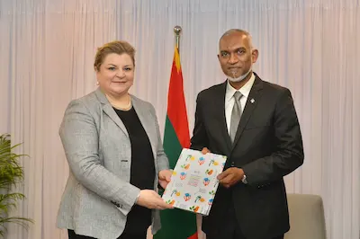 އިންތިހާބީ ސަރުކާރުގެ ފުރަތަމަ 100 ދުވަހުގެ ޕްލޭނަށް އދ ގެ ފުރިހަމައަށް އެއްބާރުލުން ދޭނެ!