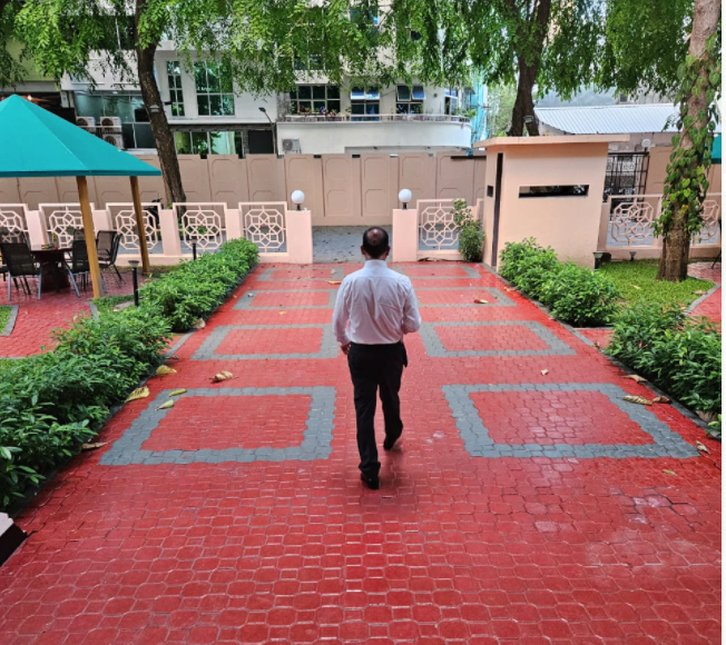 ރައްޔިތުންގެ މަޖިލީހުގެ މެމްބަރު ކަމުން އާދަމް ޝަރީފް އުމަރު އިސްތިއުފާ ދެއްވައިފި