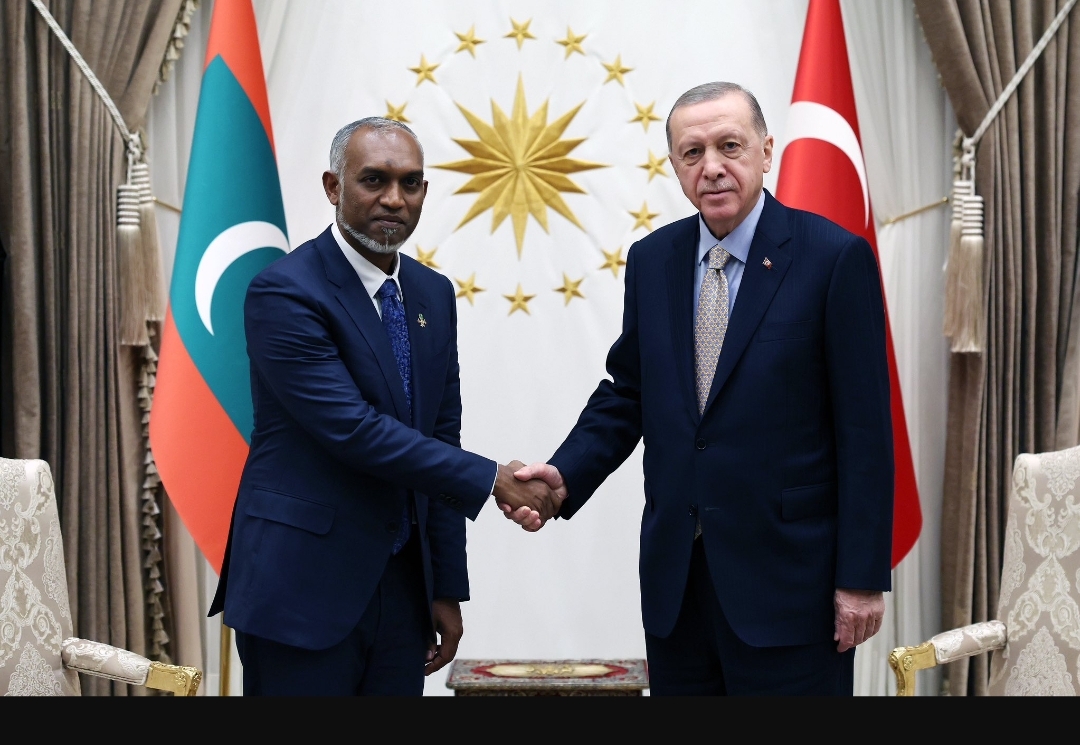 ރައީސުލްޖުމްހޫރިއްޔާ ތުރުކީވިލާތުގެ ރައީސް އުރުދުޣާން އާއި ބައްދަލުކުރައްވައިފި