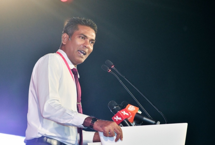 ރައީސް ވައުދުވި ގޮތަށް ފްލެޓަށް ހަރަދުކުރި ފައިސާ ލިބޭނެކަމުގެ ޔަގީންކަން އަރުވަން: ފަޒުލް