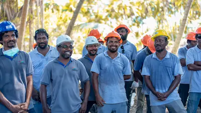 ކުރީ ސަރުކާރުން ފެނަކައަށް ނެގި މުވައްޒަފުންގެ ހަގީގަތް މިއޮތީ! ދީފައިވަނީ 3 މަހުގެ ކޮންޓްރެކްޓް!
