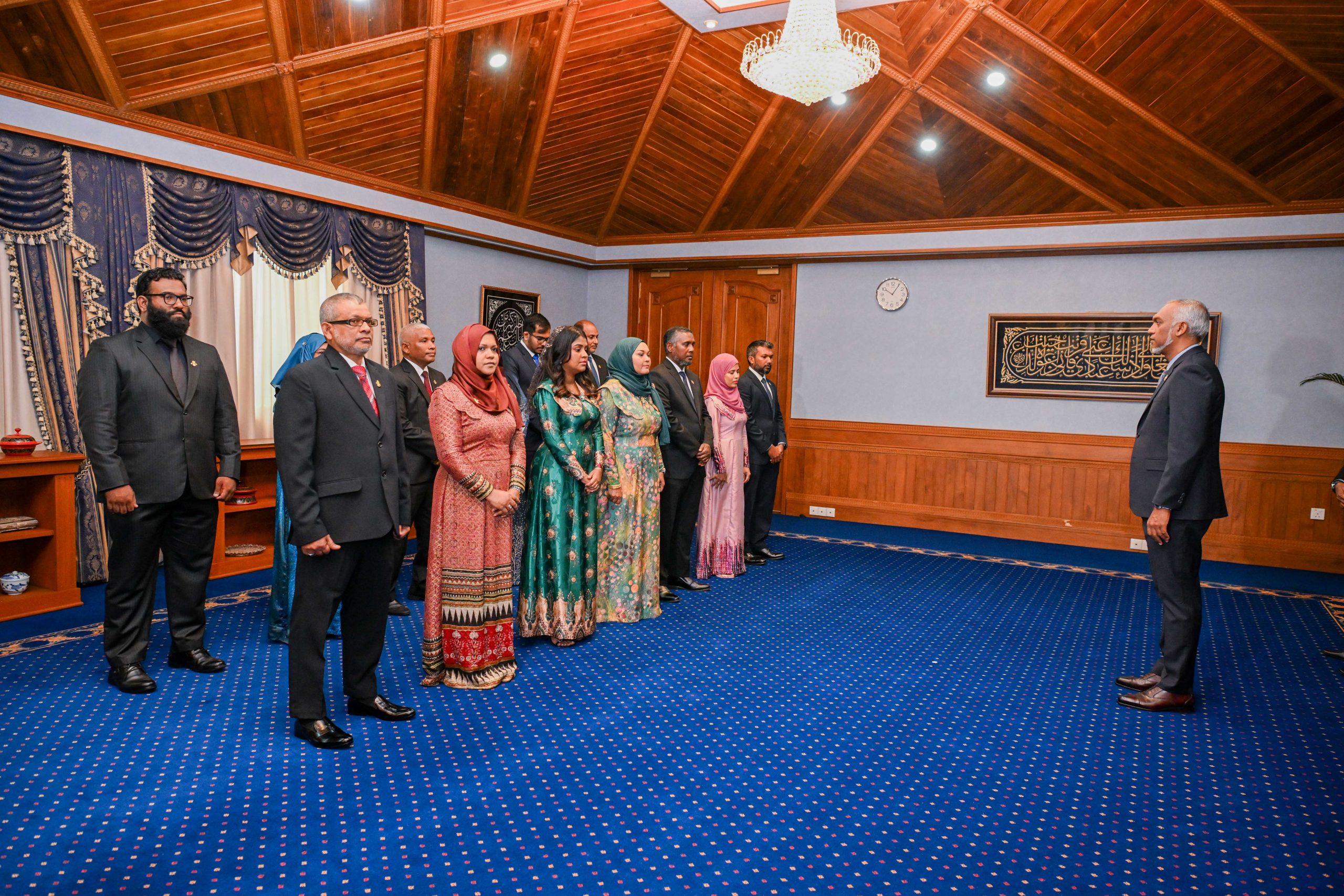 ރައީސުލްޖުމްހޫރިއްޔާ، ސްޓޭޓް މިނިސްޓަރ ކަމުގެ މަގާމަށް 13 ބޭފުޅުން ޢައްޔަނުކުރައްވައިފި
