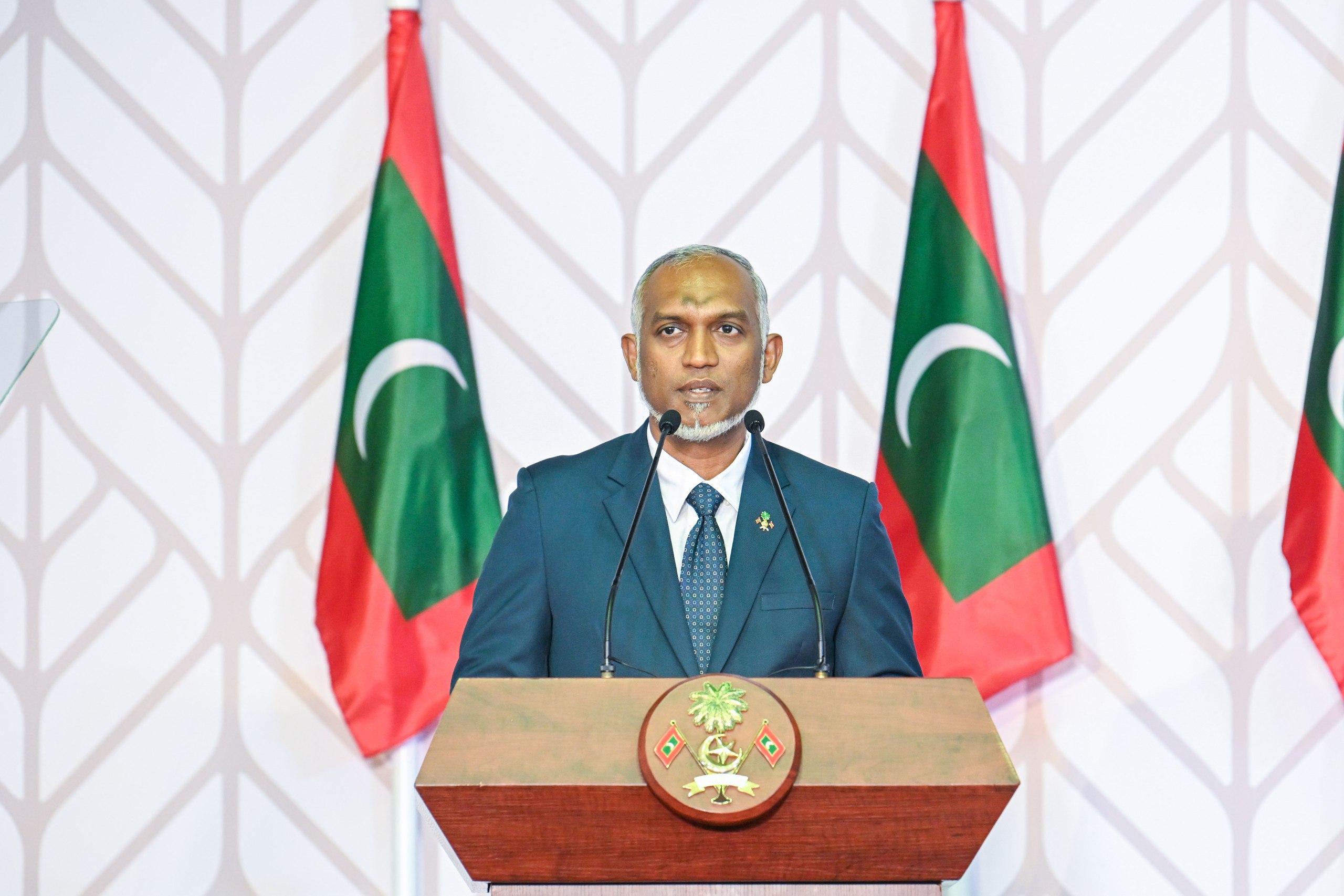 ފަލަސްތީނާއި މެދު އޮތް އަދާވާތްތެރިކަން ވަގުތުން ނިންމުމަށް ބައިނަލްއަގުވާމީ މުޖުތަމައުއަށް، ރައީސް ގޮވާލައްވައިފި