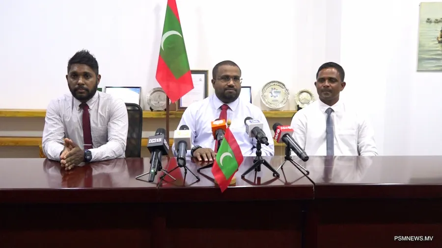 ސަރުކާރުގެ އިޤްތިސޯދީ ފިޔަވަޅުތަކަށް ވިޔަފާރިވެރިންގެ ޖަމްޢިއްޔާގެ ތަޢުރީފާއި ޝުކުރު!