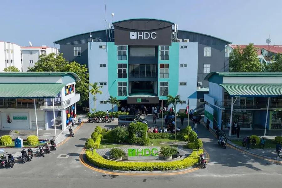 އާބަންކޯއެއް ނޫން، ދެން ކިޔާނީ އެޗްޑީސީ