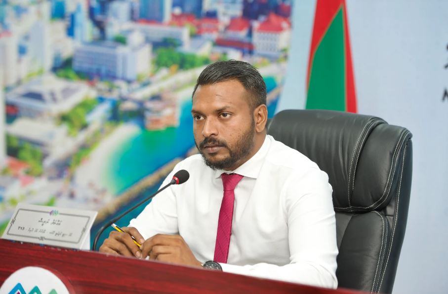 ނަރީޝްގެ ރައްދު އާޒިމްއަށް: ސަރުކާރަކުން މާލެސިޓީ ކައުންސިލަށް ނުފޫޒެއް ނުފޯރުވާ