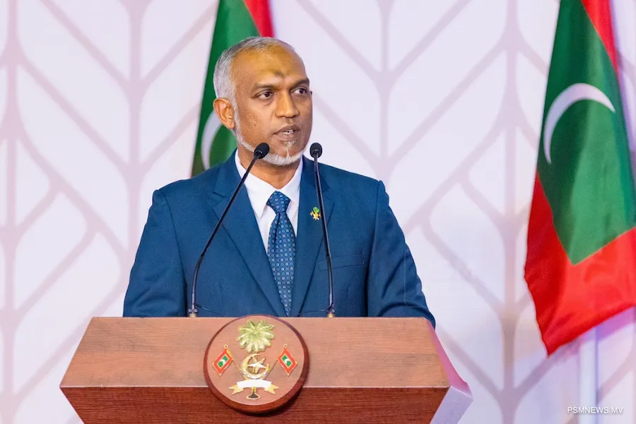 ޑރ މުޢިއްޒުގެ ފުރަތަމަ ރިޔާސީ ބަޔާން – ރާއްޖެ އާއުސްމިނަކަށް ގެންދަން ކުރަހާލި އުއްމީދީ ތަސްވީރެއް!