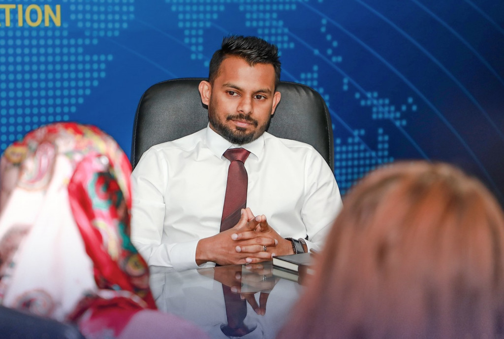 އިތުރު ތިން އަތޮޅެއްގައި އިމިގްރޭޝަން ހިދުމަތް ފަށަން ނިންމައިފި
