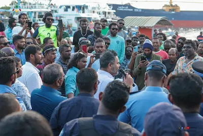 މުޒާހަރާ ކުރުމަކުން މައްސަލަ އެއްނޫން، ނަމަވެސް އޮޕަރޭޝަން ހުއްޓުވައިގެން ނުވާނެ: ބައެއް އޮޑިވެރިން