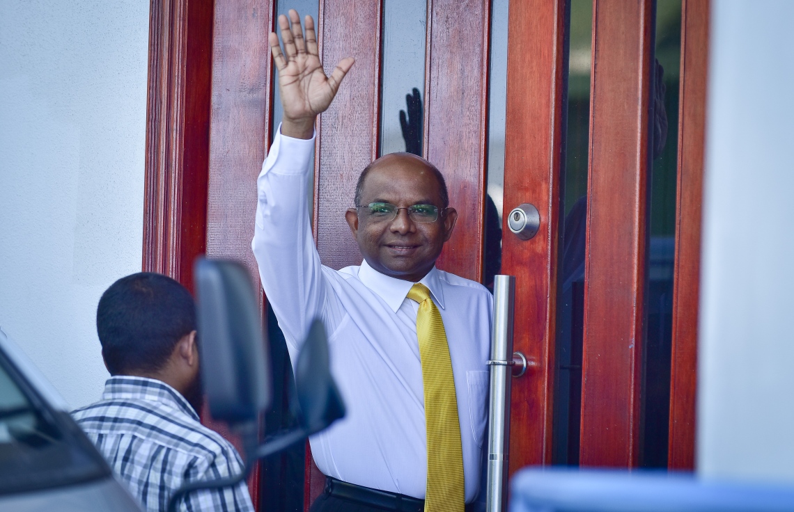 ވާދަވެރިއަކު ނެތުމުން އެމްޑީޕީގެ ރައީސް މަގާމު ޝާހިދަށް ލިބިއްޖެ