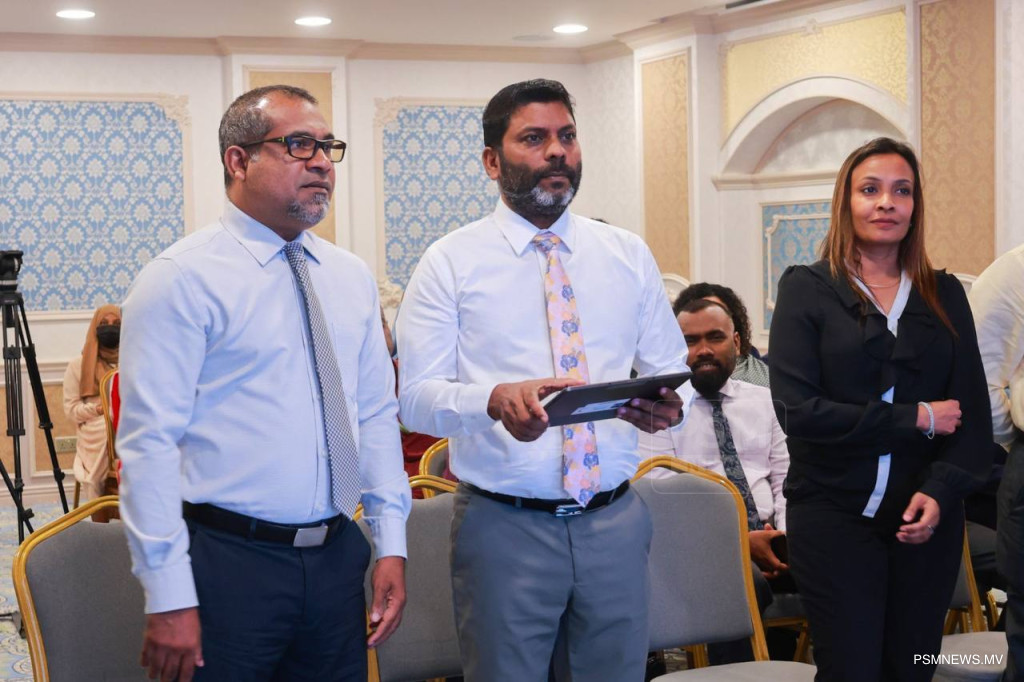 ނަފްސާނީ ބަލިމީހުންނަށް އެހީ ފޯރުކޮށްދިނުމަށް ގައުމީ ހެލްޕް ލައިން 1677 އިފްތިތާހުކޮށްފި