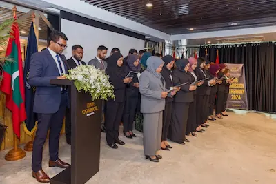 ގާނޫނީ ވަކީލުކަމުގެ ހުއްދަ 30 ފަރާތަކަށް ދީފި
