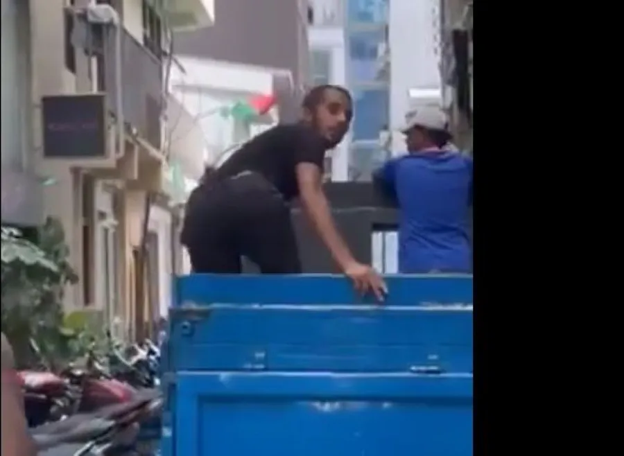 އާންމު އިޖުތިމާއީ މިންގަނޑާ ހިލާފު ވައްތަރުތަކެއް ޖެއްސި މީހާ ހައްޔަރުކޮށްފި