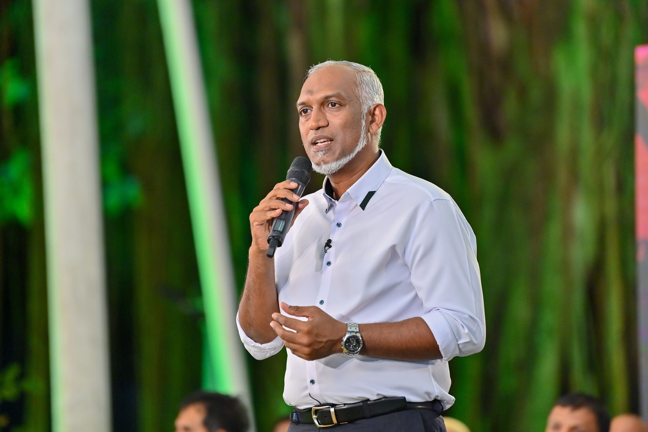 ފްލެޓް ލިސްޓް ރިވިއު ކުރާނީ އިތުބާރު ކުރެވޭ ބޭފުޅުންގެ ކޮމިޓީއަކުން: ރައީސް