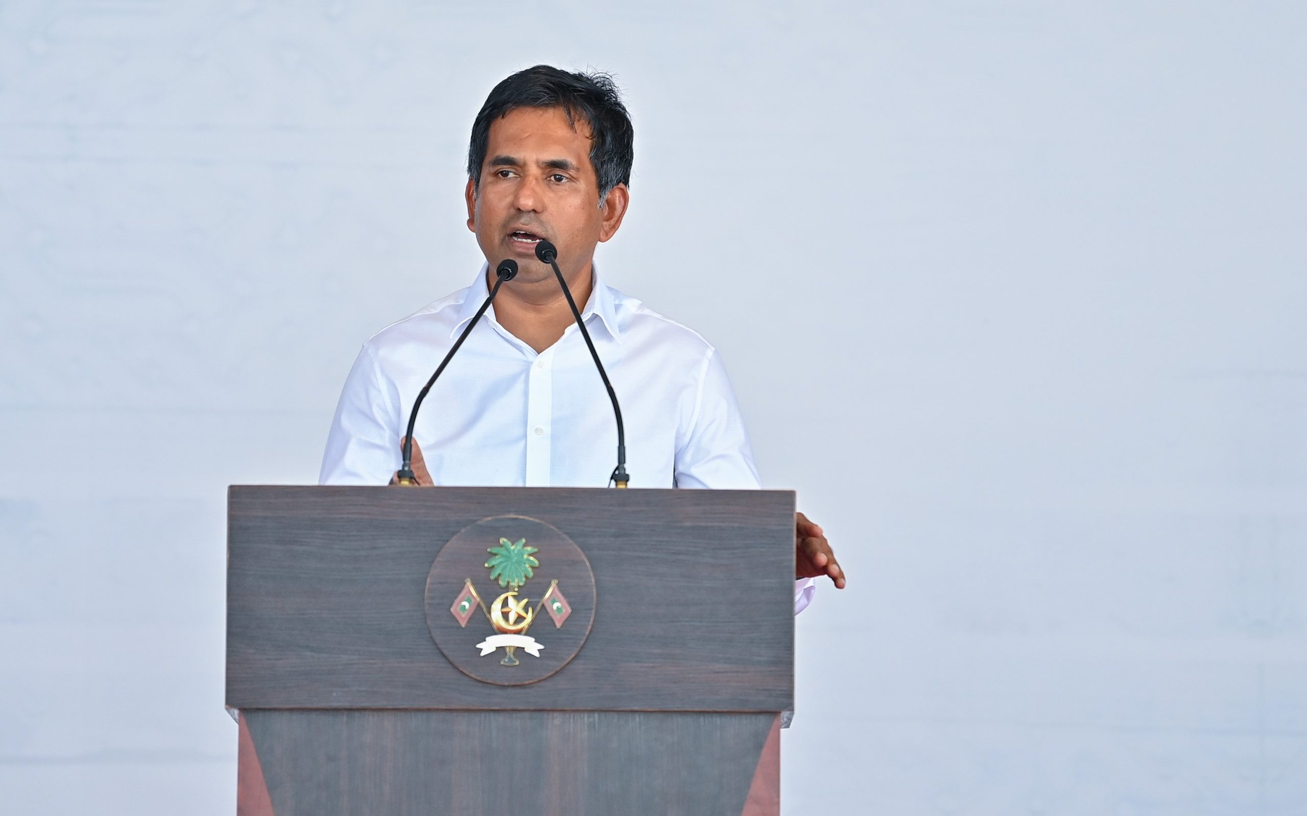 ކުރީ ސަރުކާރުގެ ވެރިން ރާވާފައި އޮތީ ރާއްޖޭގެ އިޤްތިޞާދު އިނދަޖައްސާލައި، ޤައުމު ބަނގުރޫޓްކޮށްލަން: މިނިސްޓަރ ސަޢީދު