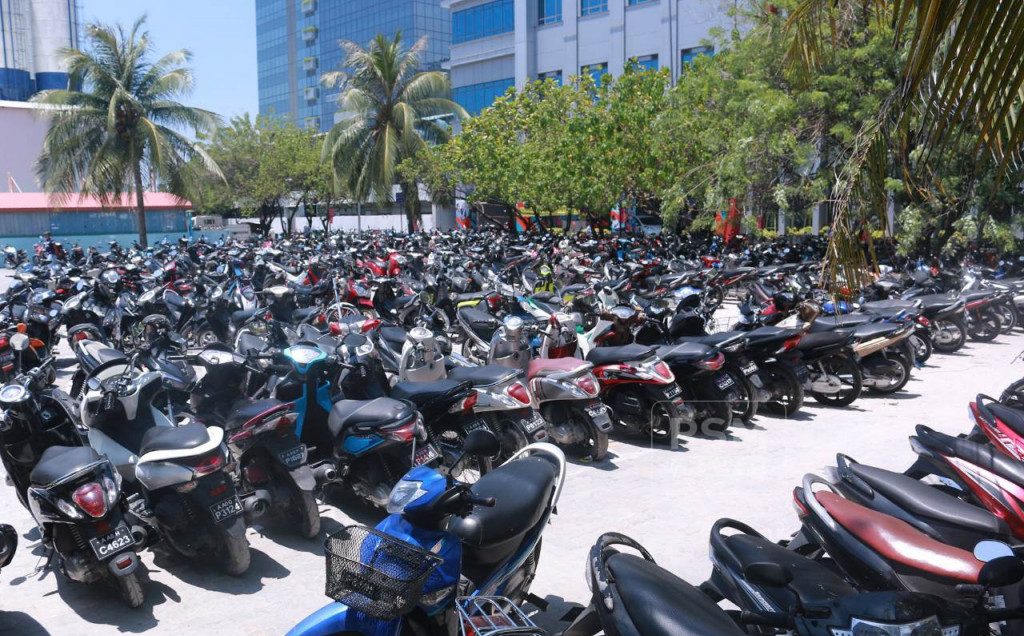 ރަޖިސްޓްރީ ނުކޮށް މާލޭގެ މަގުތަކުގައި ހުރި އުޅަނދުތައް ނަގާނަން: މިނިސްޓަރ މުޙައްމަދު އަމީން