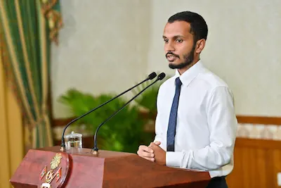‘ރައީސް ޑރ މުއިއްޒުގެ ދުވެލީގައި’ ހަގީގަތަކަށް ހައްދަވައިދެއްވި އެއާއެމްބިއުލާންސް، މިހާތަނަށް ނުވެފަ އޮތްކަމެއް: ފިރުޒުލް