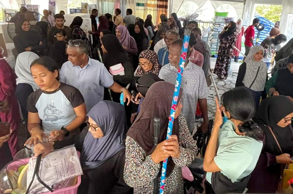 ވީޓް އާއި ގިރިންދާ ގެ ނައިޓް މާކެޓް ބޮޑު ތަރުހީބަކާ އެކު ރައްޔިތުން އުފާކޮށްދީފި