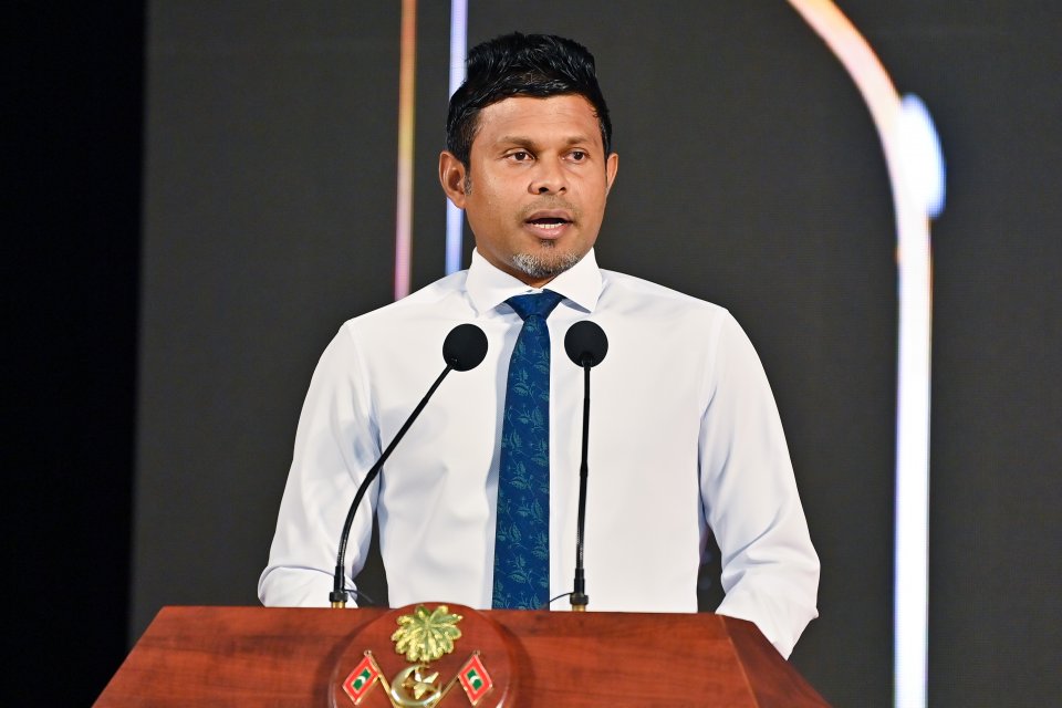 ނައިބު ރައީސް ހިލާލީގޭގައި ދިރިނޫޅުއްވާ، މުޖުތަމައު ފަސާދަ ކުރުން ހުއްޓާލާ!