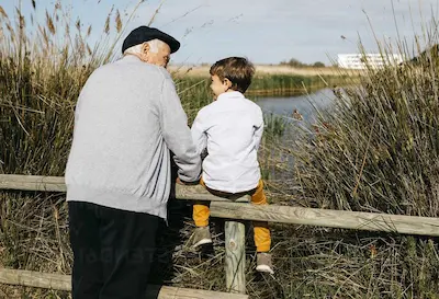 ޝަފާއްތަގެ ހަދިޔާ: އަޒާންގެ ތިނަދޫ ދަތުރު!