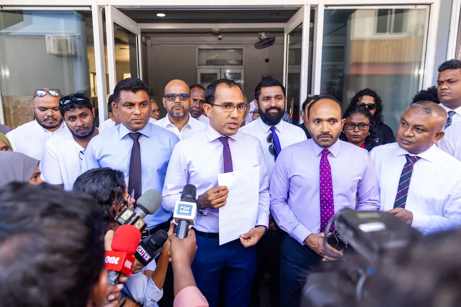 ޕީއެންއެފް އިން ހުށައެޅި 1300 ފޯމެއް ސައްޚައެއް ނޫން!