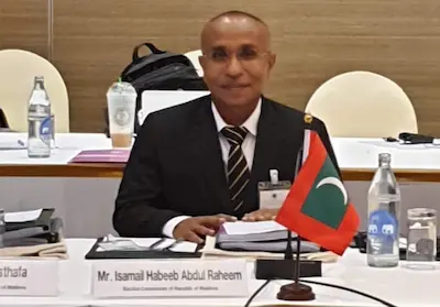 ޤައުމީ ޚިދުމަތުން ރަން ތާރީހުގެ ތެރެއަށް ފާއްދާލި ހަބީބަށް ސެލިއުޓް ހައްގު!